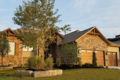 Front-Yard-Touch-Up-2